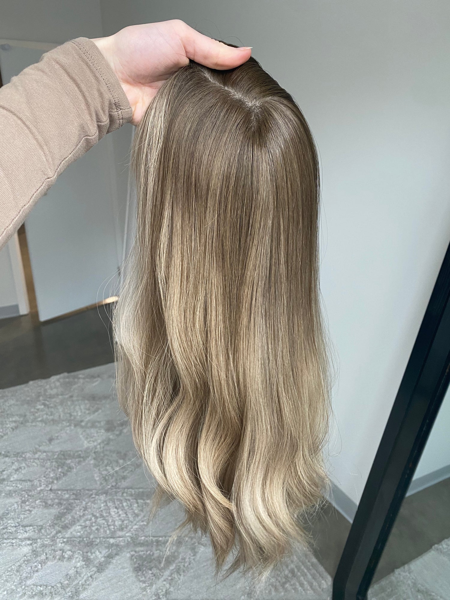 Soft Blonde Balayage 9x9 18 Inches Topper