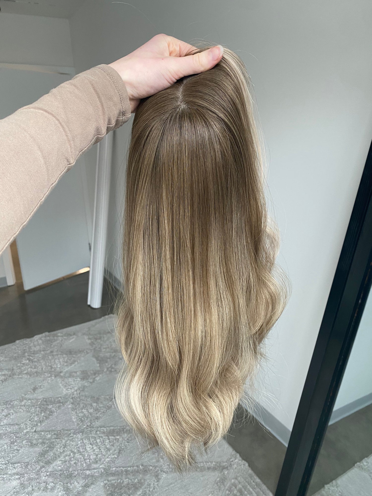 Soft Blonde Balayage 9x9 18 Inches Topper