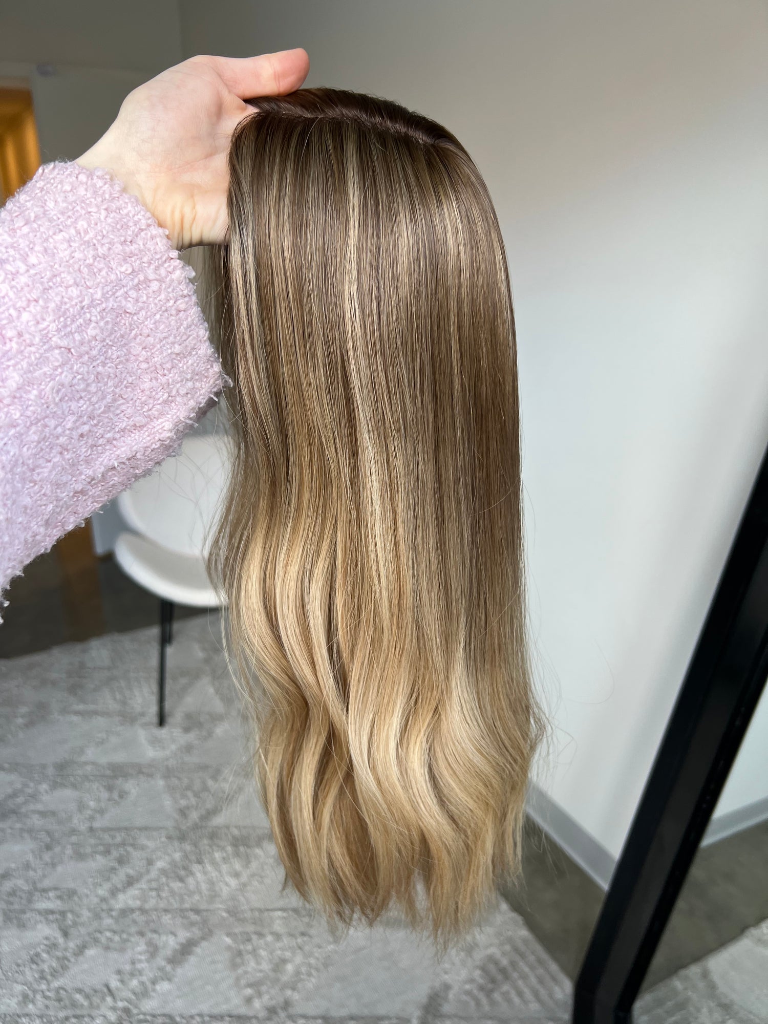 Balayage Blonde 8x8 18 Inches Topper