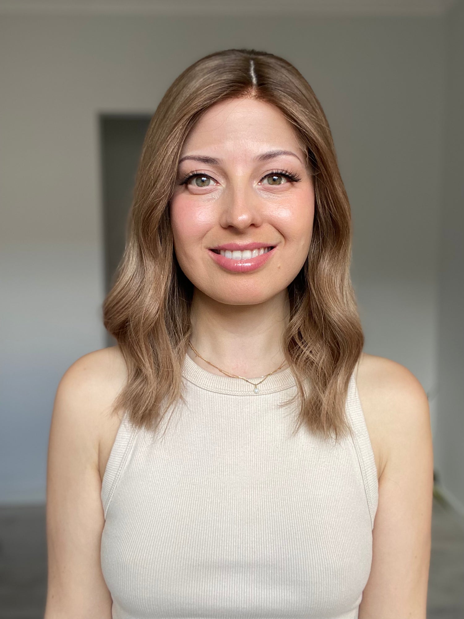 Light Brunette // Game Changer Wig // 16 Inches // M Cap