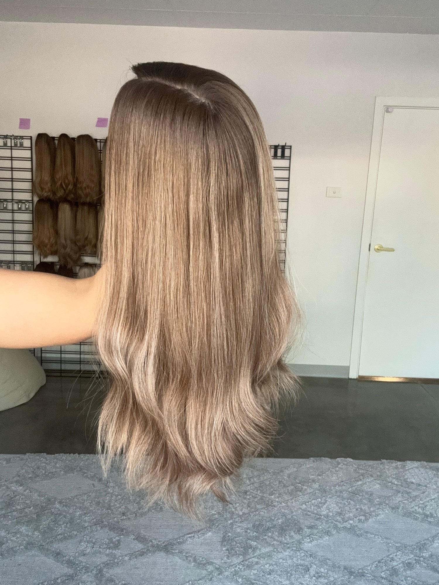 Dimensional Bronde 7x7 16 Inches Topper