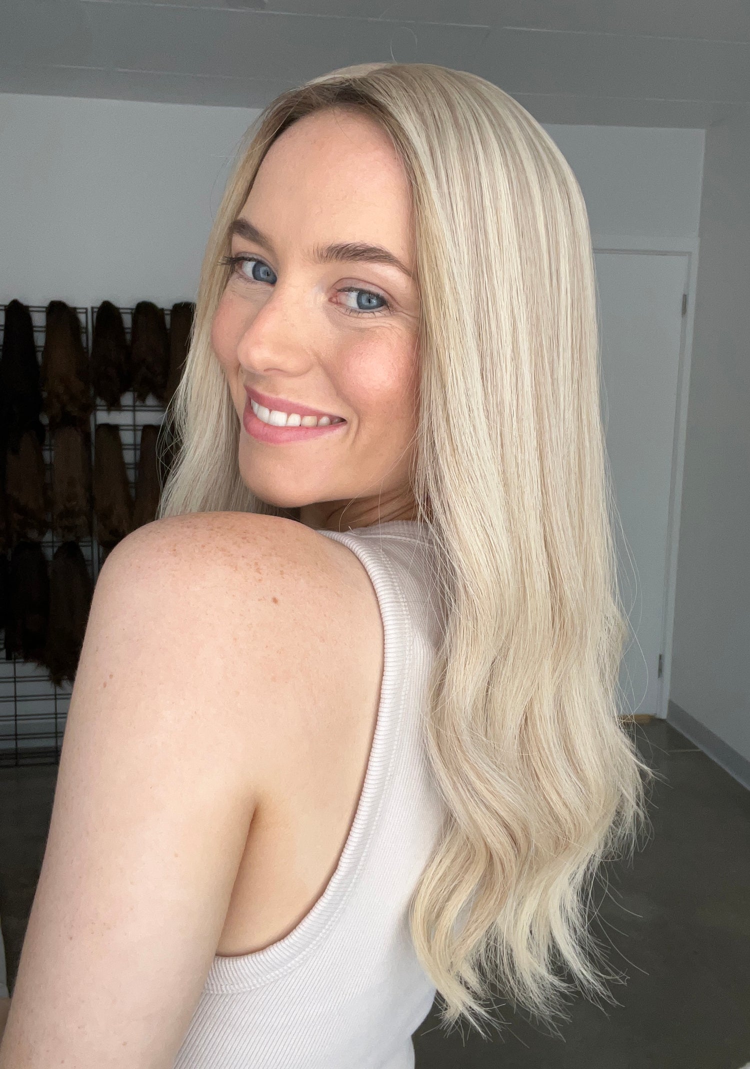 Light Blonde 20 Inches Topper