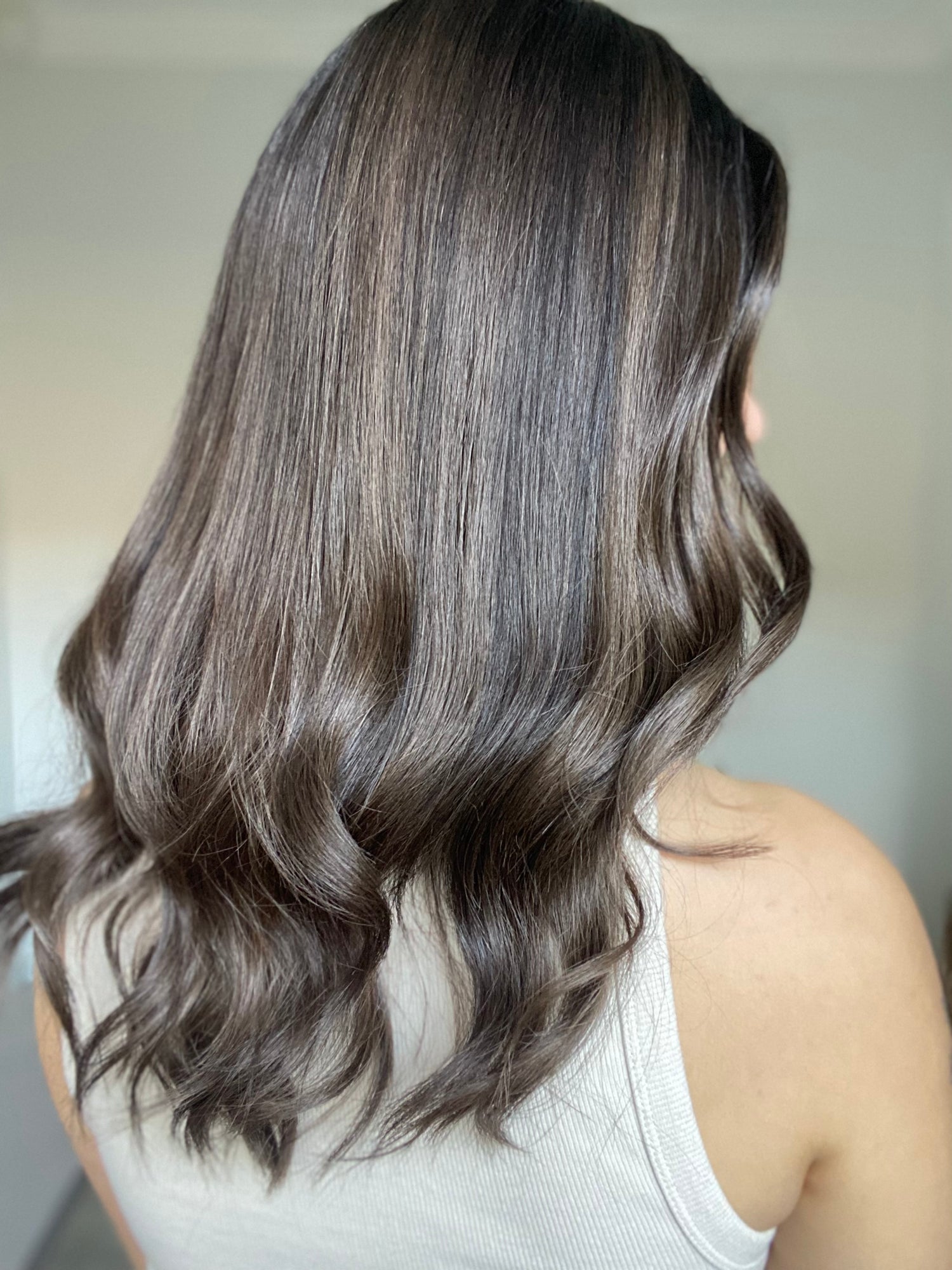 Dark Ashy Brunette // Essentials Wig // 20 Inches // S Cap