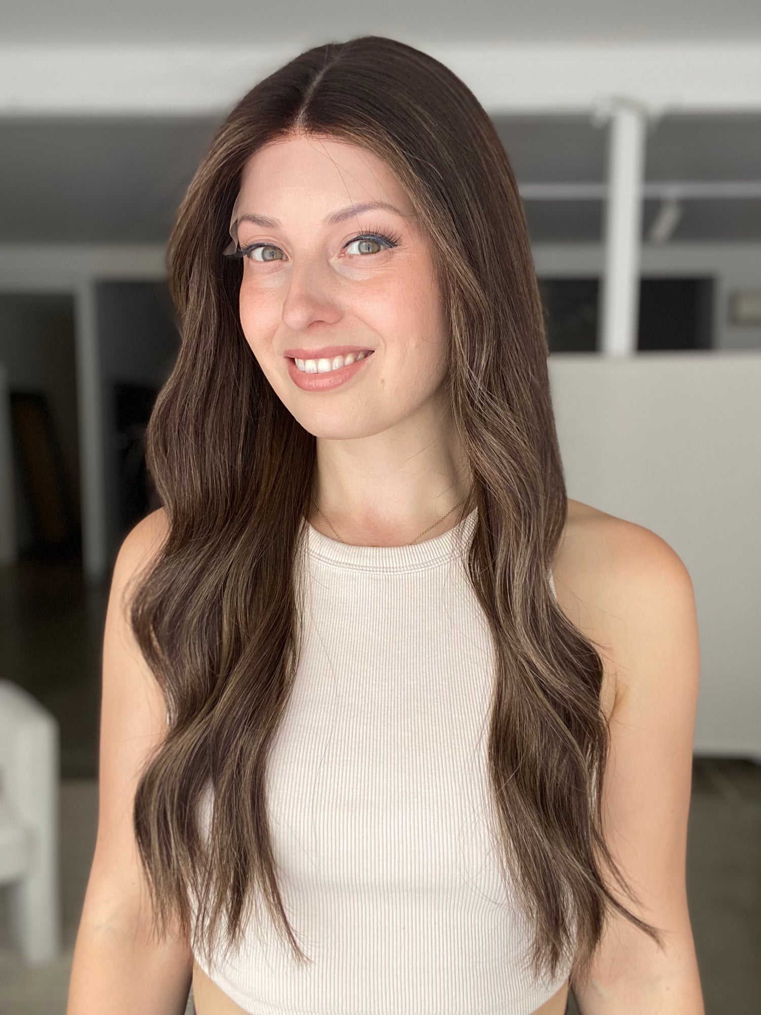 Light Highlighted Brunette // Luxe Wig // 24 Inches // M Cap
