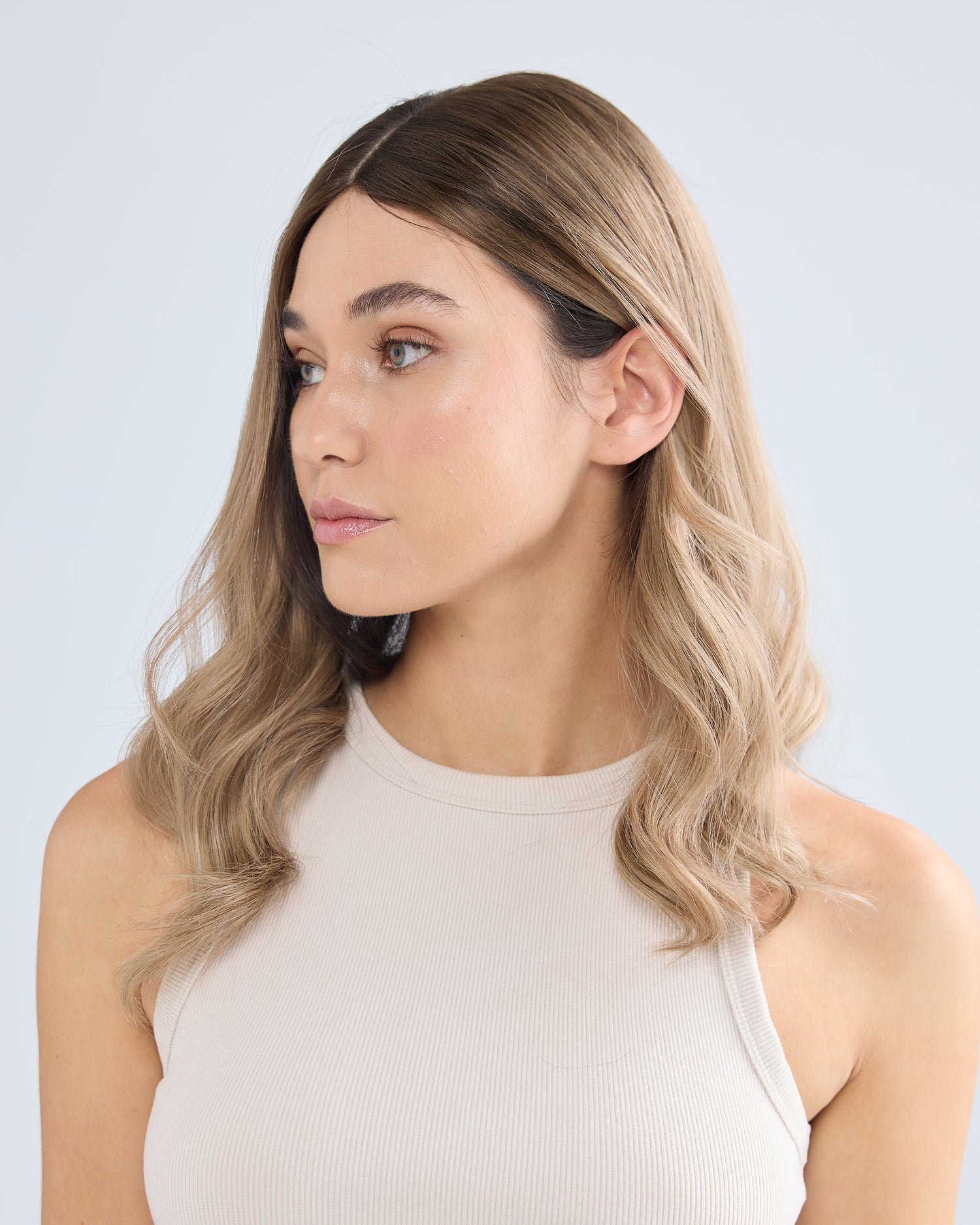 QUIET BRONDE // LACE TOPPER // 18 INCHES // 7x7 CAP