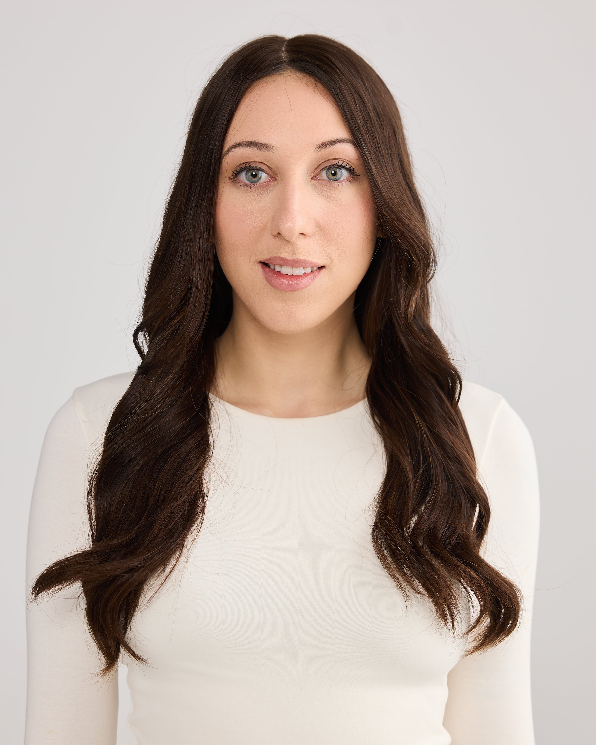 NATURAL DEEP BRUNETTE // LACE TOPPER // 22 INCHES // 8x8 CAP