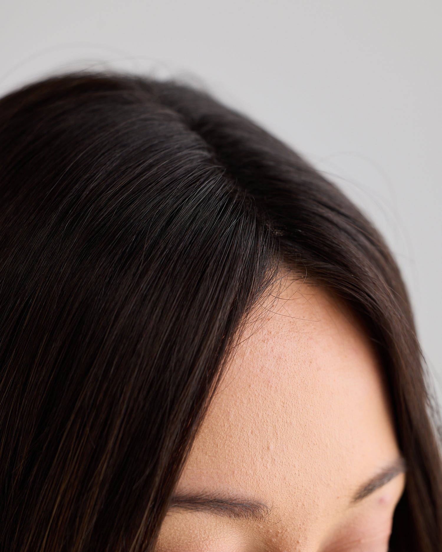 BRUNETTE GLOW // LACE TOPPER // 20 INCHES // 8x8 CAP