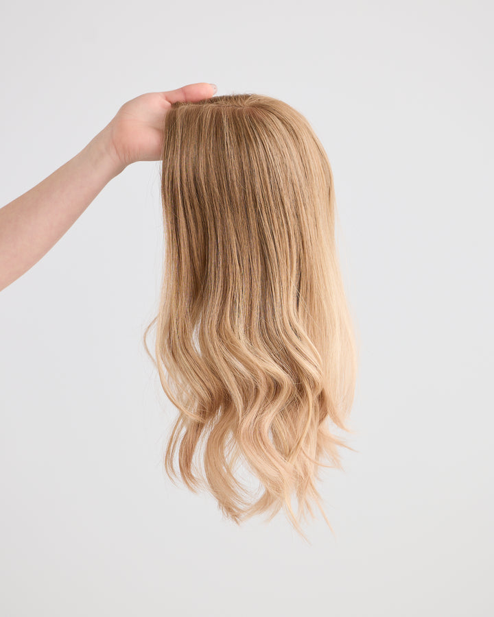 SANDY BLONDE MELT // LACE TOPPER // 16 INCHES // 8x8 CAP