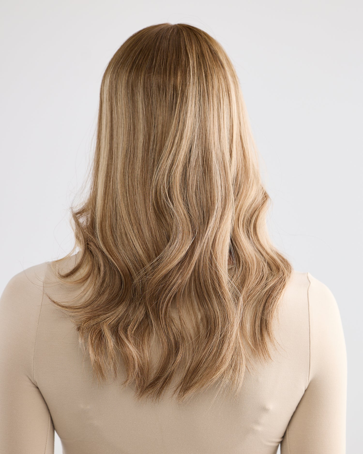 VANILLA SWIRL // LACE TOPPER // 18 INCHES // 8x8 CAP