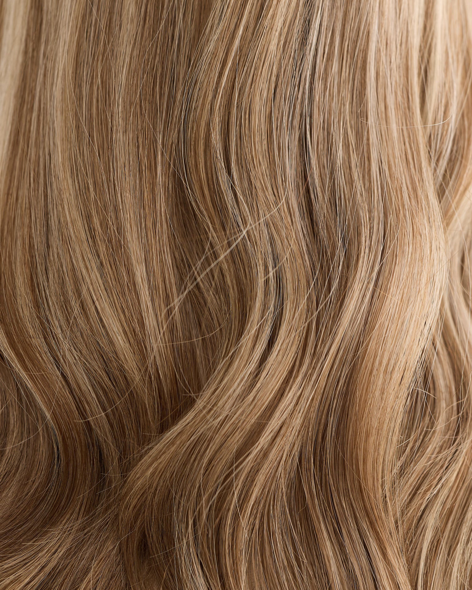 VANILLA SWIRL // LACE TOPPER // 18 INCHES // 8x8 CAP