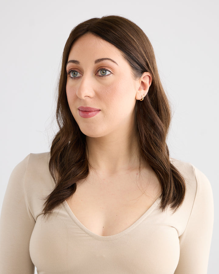 SOFT HIGHLIGHTED BRUNETTE // LACE TOPPER // 16 INCHES // 8x8 CAP