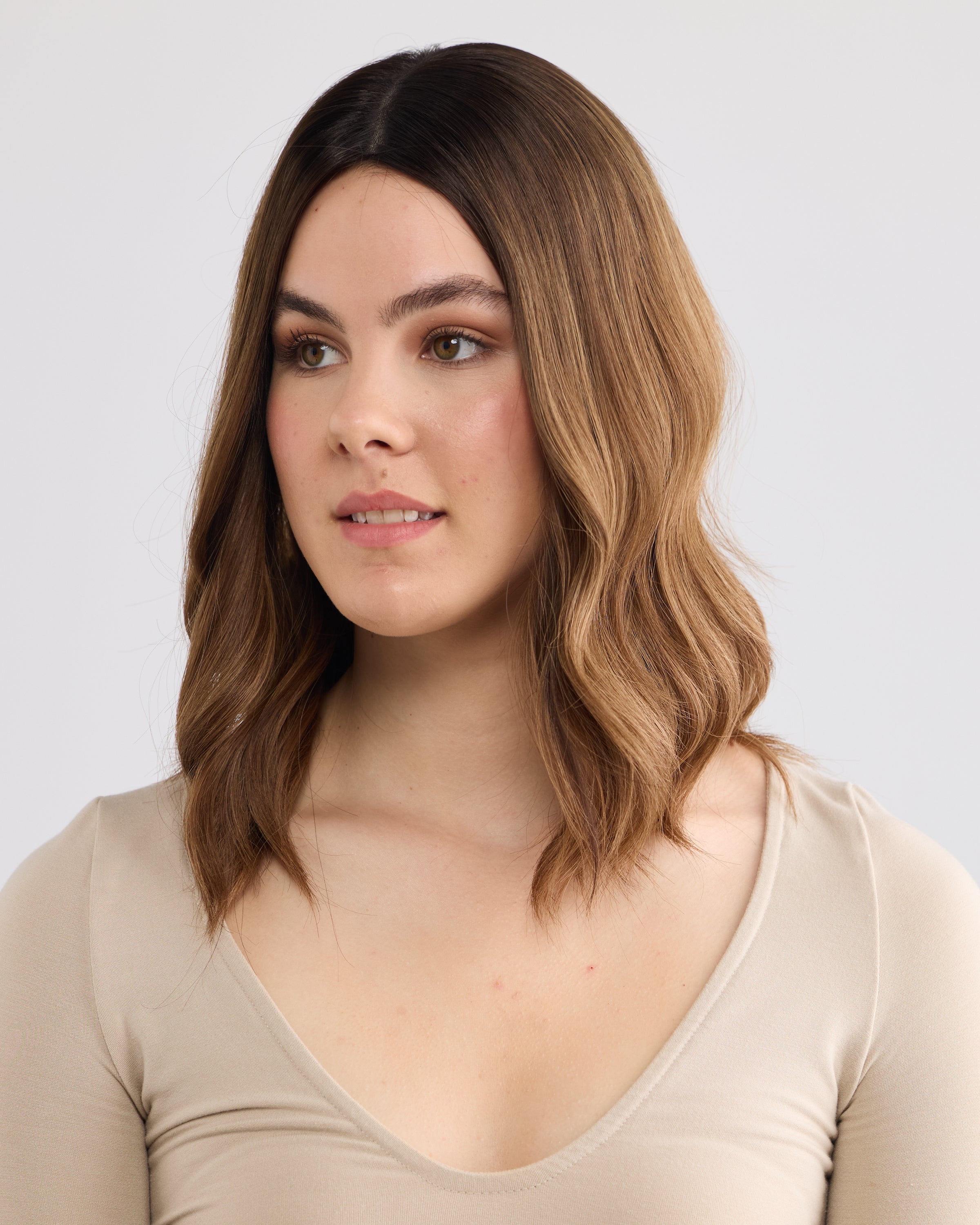 GOLDEN BRUNETTE // LACE TOPPER