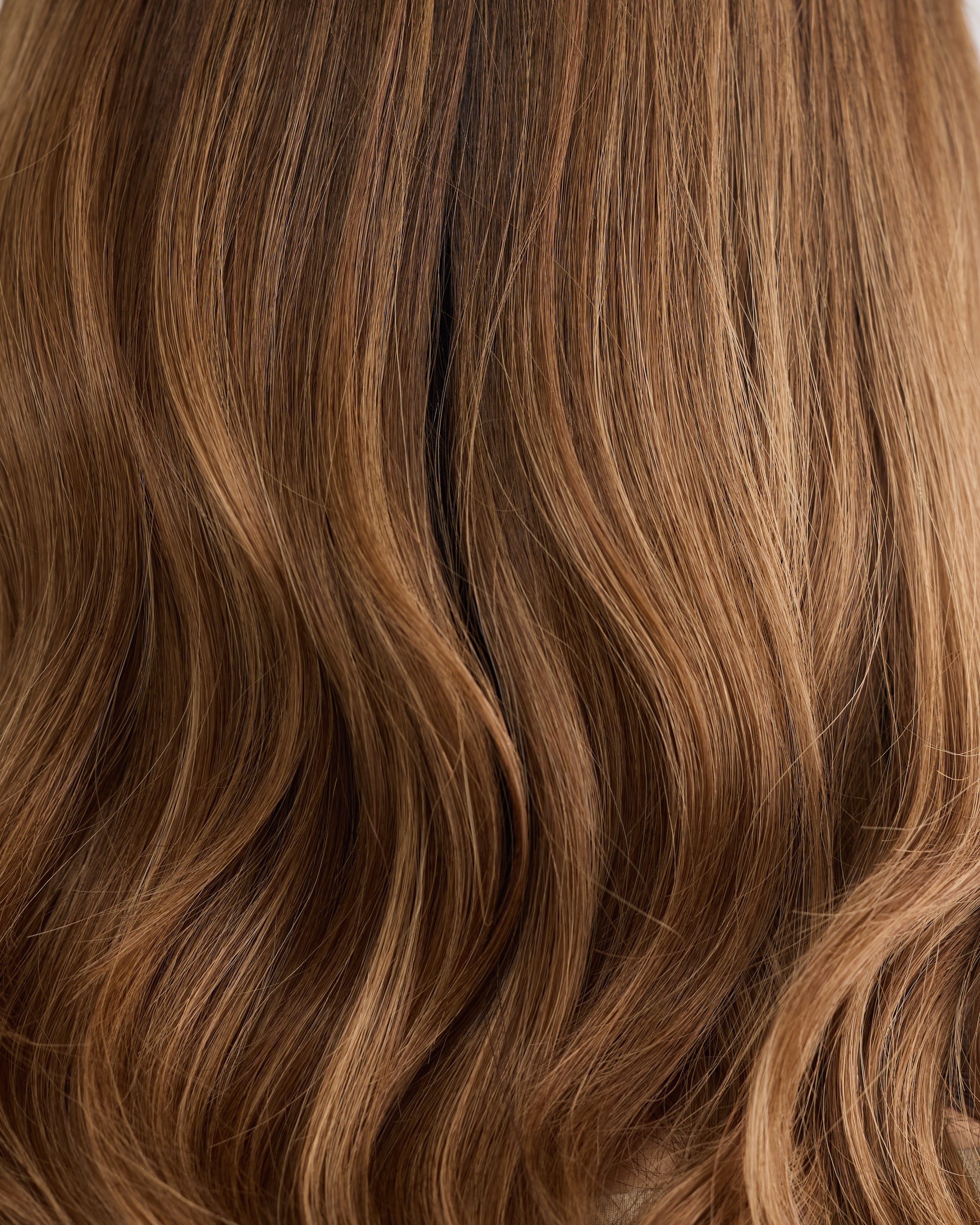 GOLDEN BRUNETTE // LACE TOPPER