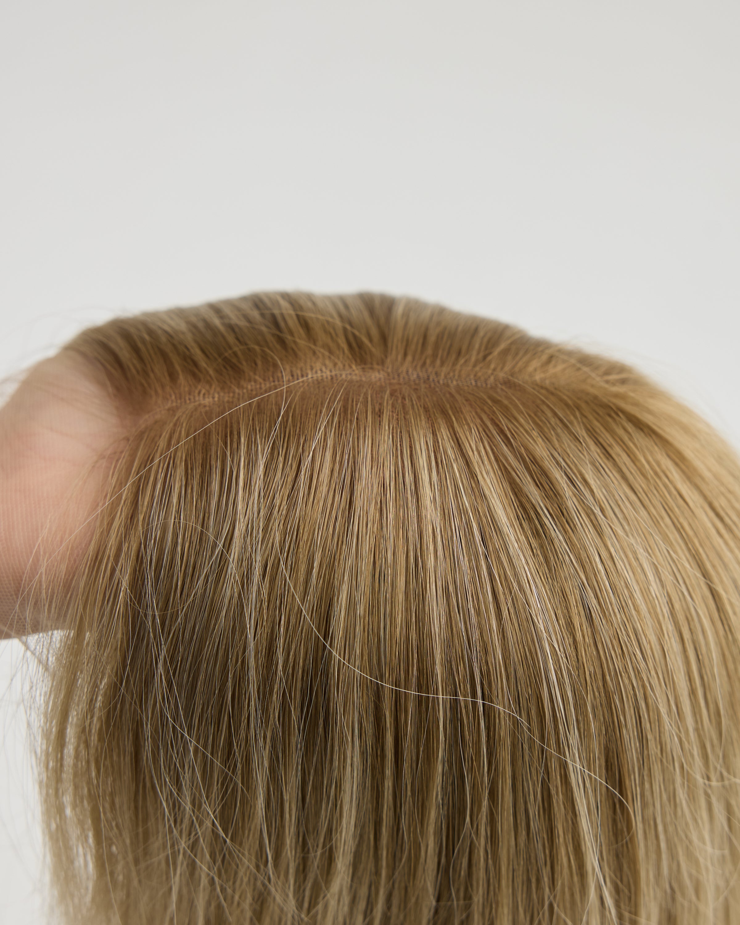 Sugared Blonde // The Lusta Lace Wig