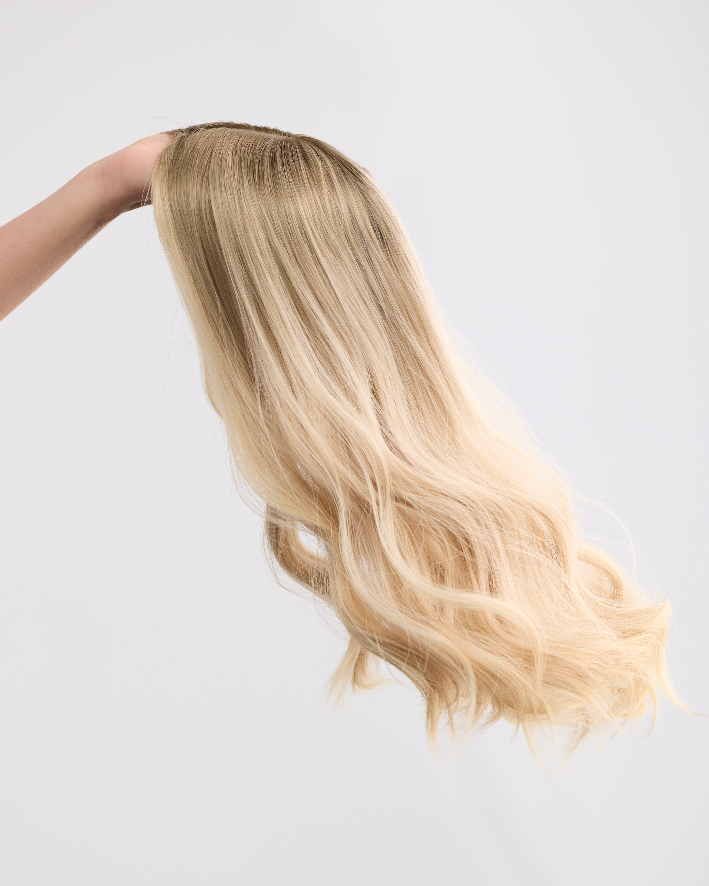 Pearl Blonde // Silk Topper