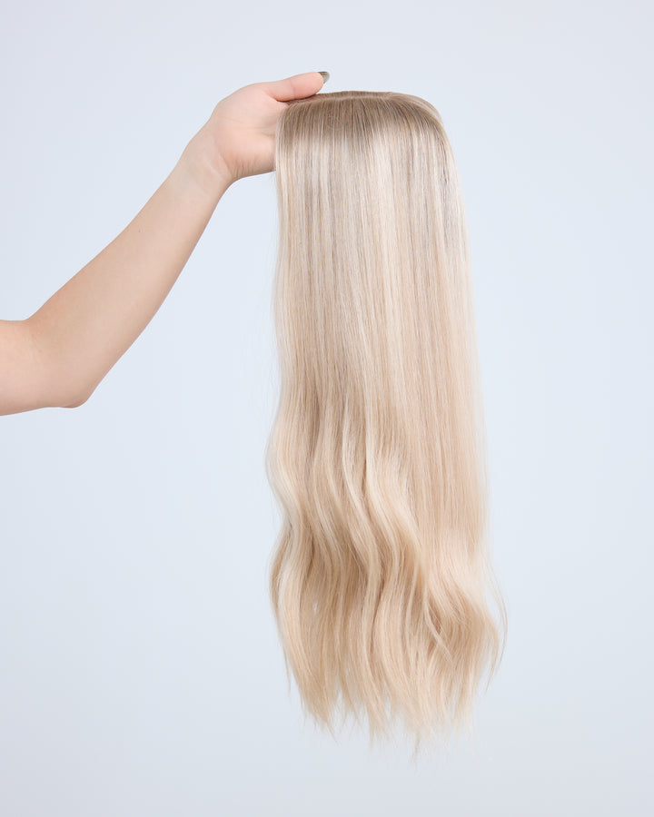 Light Blonde 22 Inches Topper