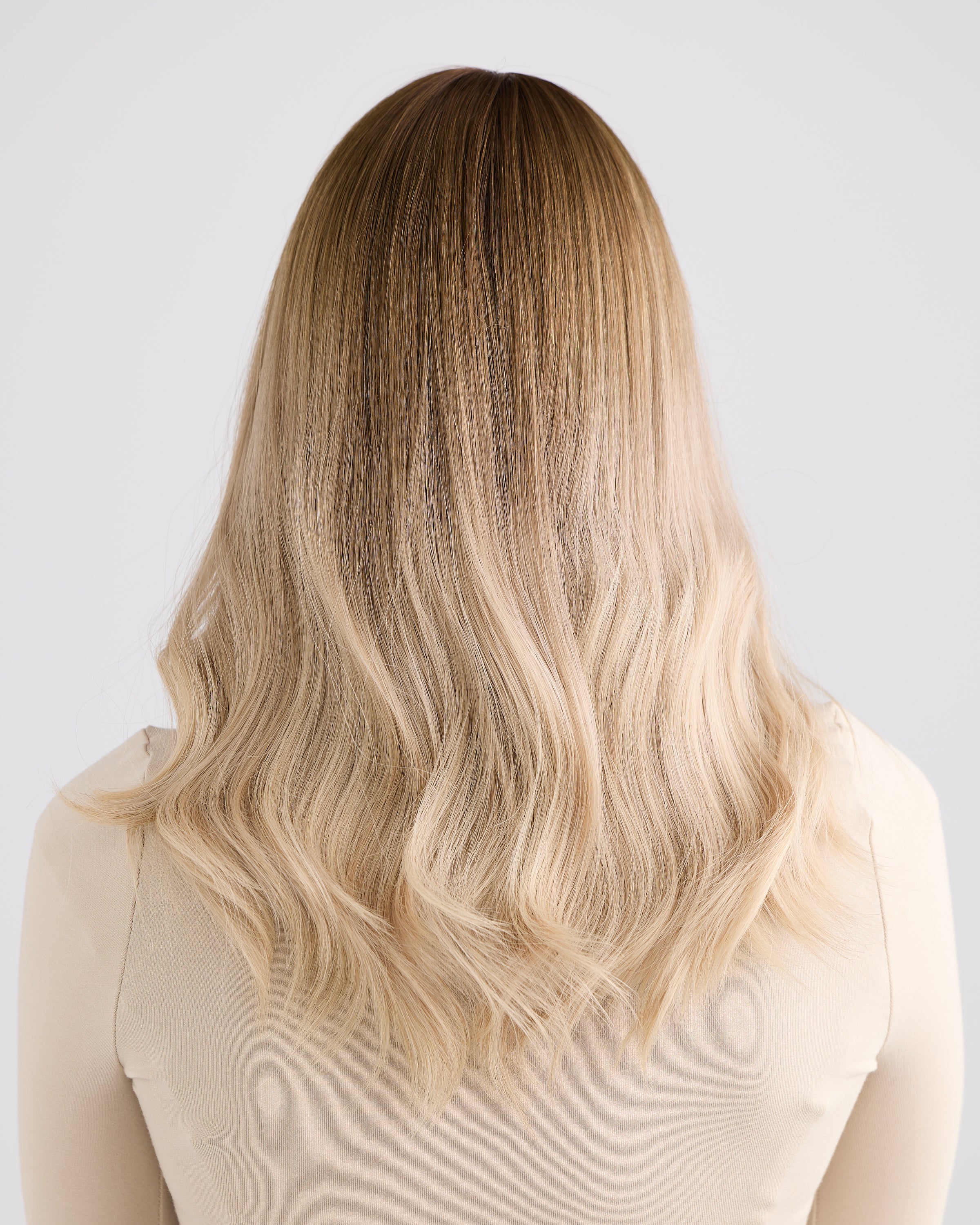 ROOTED BALAYAGE BLONDE // TOPPER // 18 INCHES // 8x8 CAP