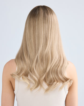 SOFT ROOTED BLONDE // TOPPER // 22 INCHES // 8x8 CAP