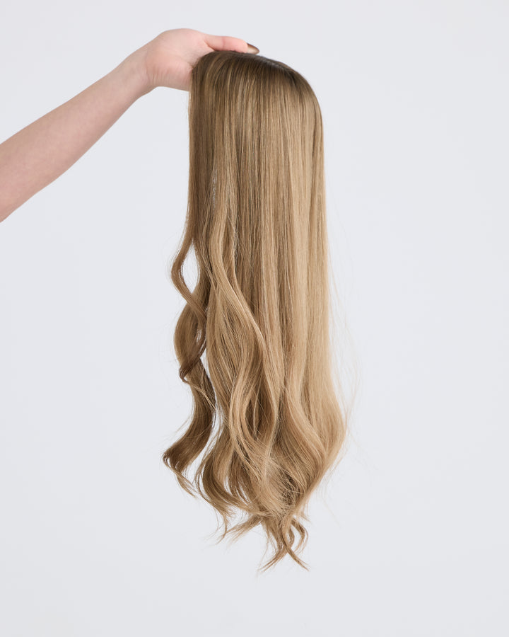 DREAMY DARK BLONDE // TOPPER // 20 INCHES // 7x7 CAP