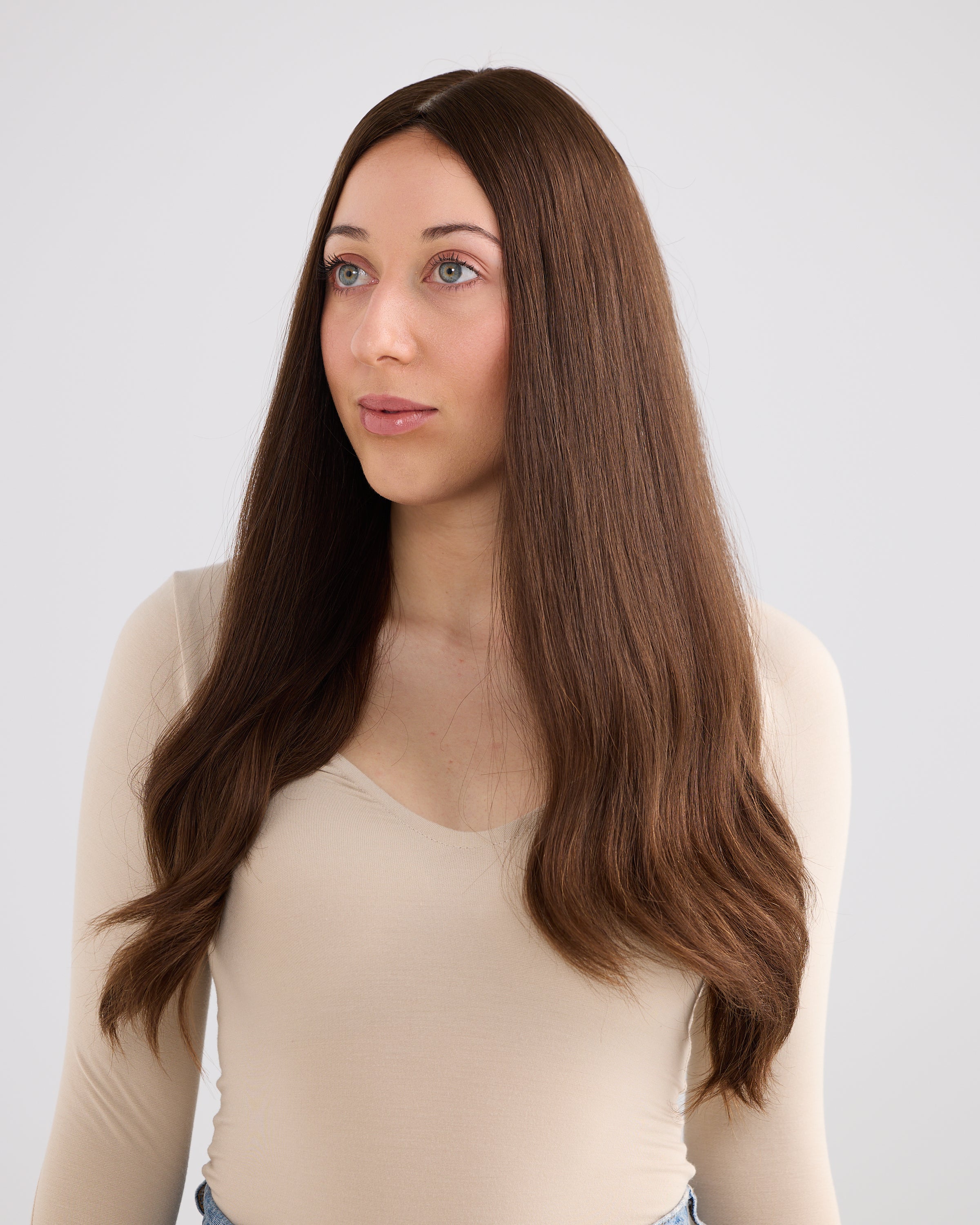 NATURAL LIGHT DEEP BRUNETTE // SILK TOPPER // 24 INCHES // 8x8 CAP