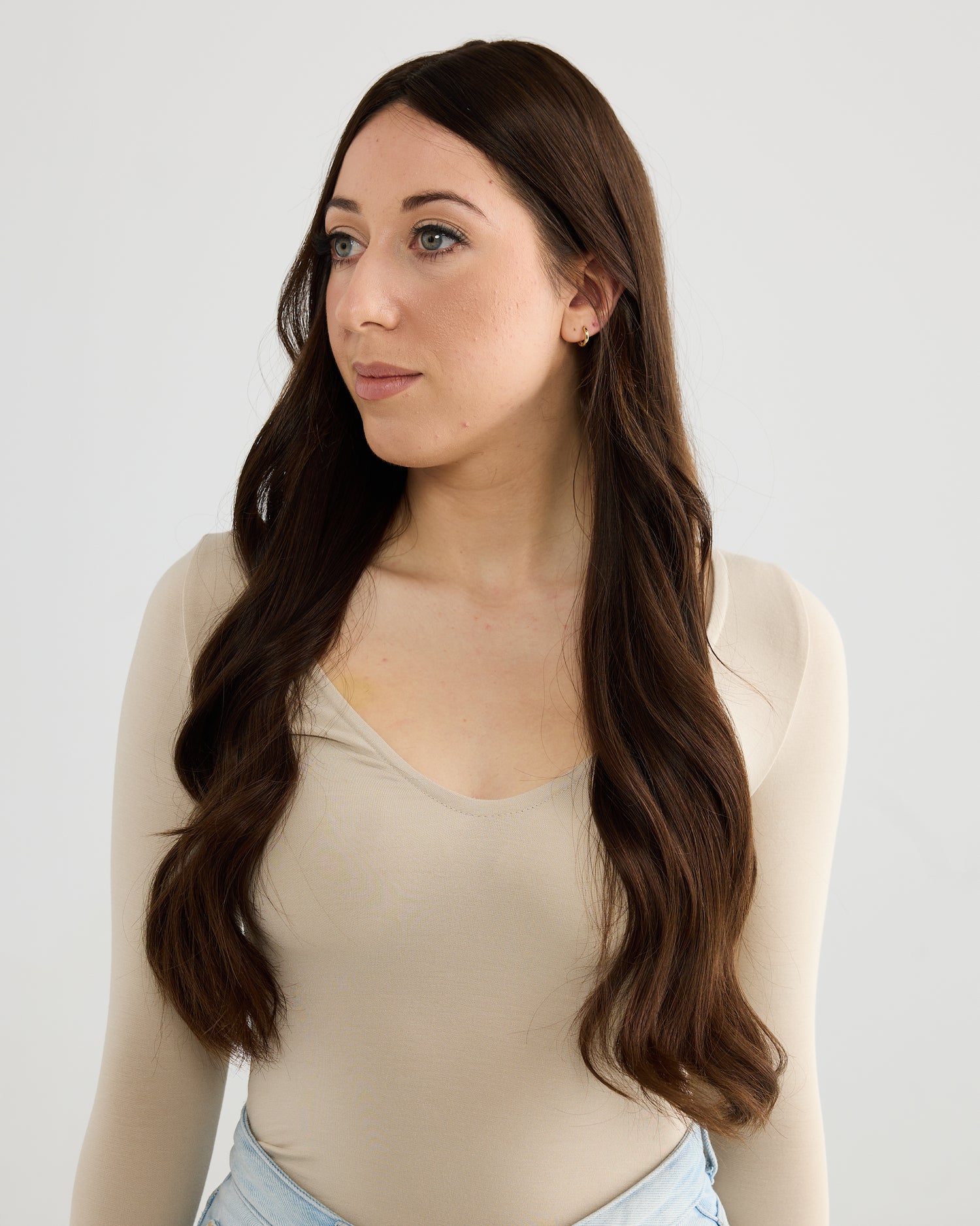 NATURAL DEEP BRUNETTE // TOPPER // 26 INCHES // 8x8 CAP
