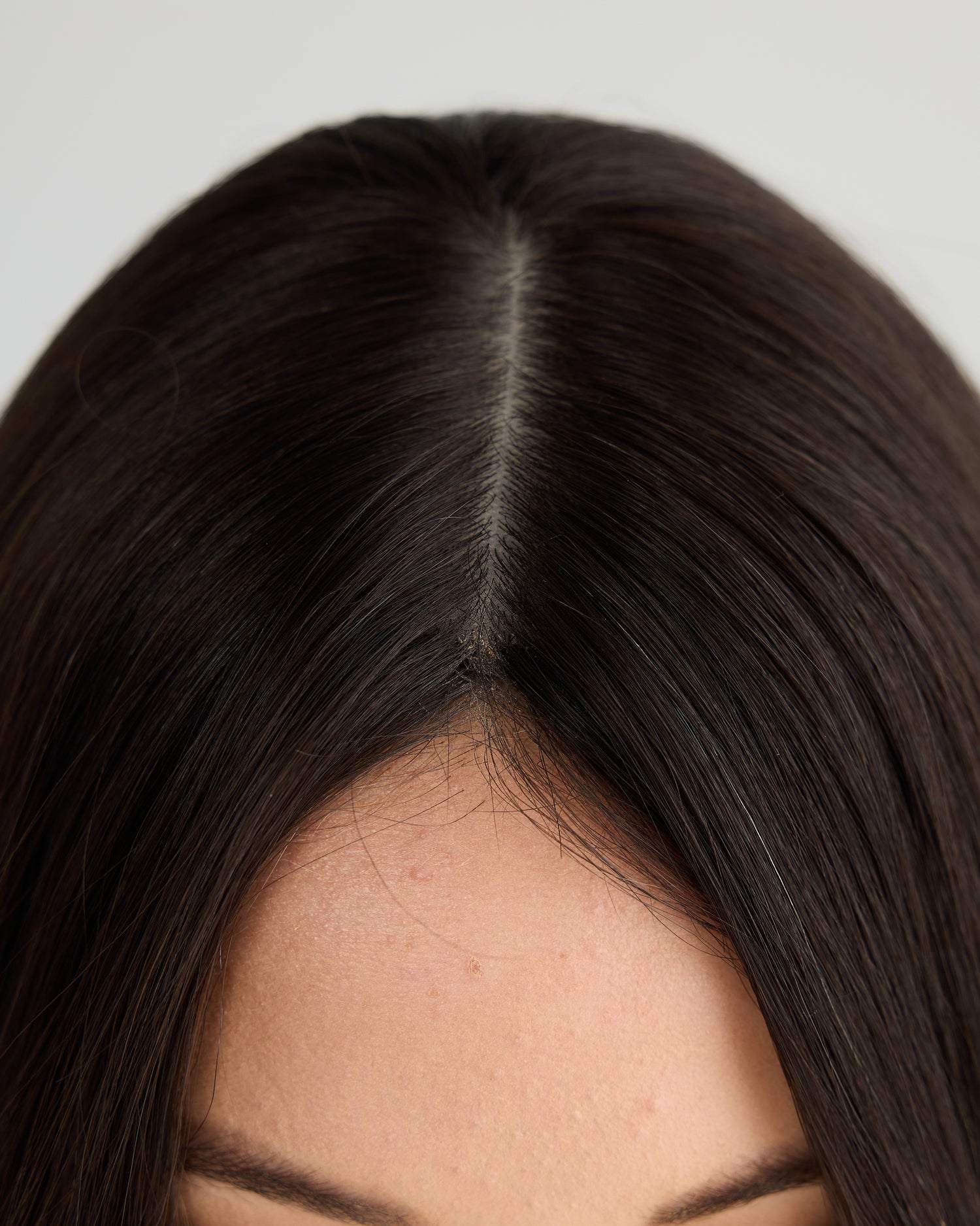 NATURAL DARKEST BRUNETTE // TOPPER // 26 INCHES // 8x8 CAP