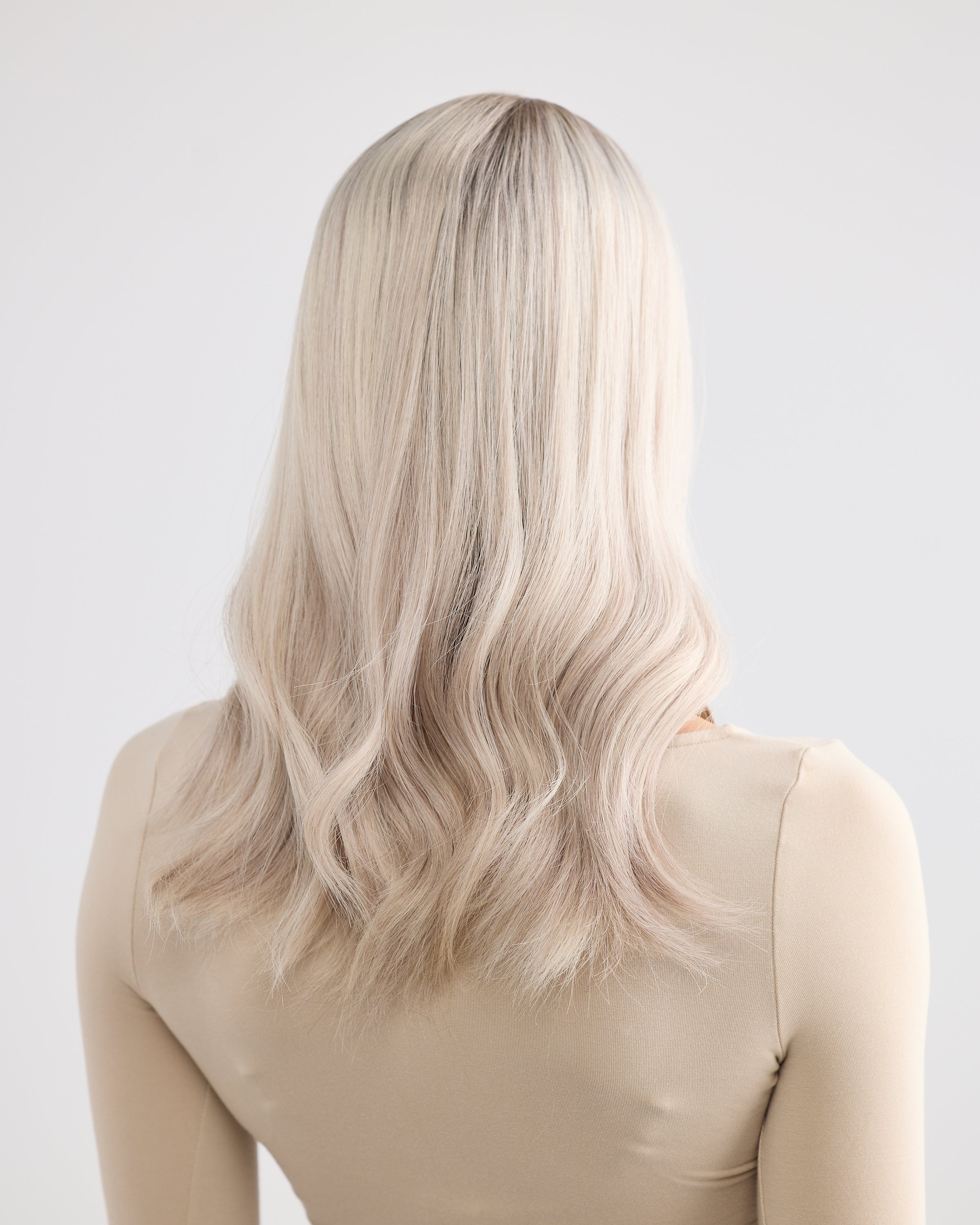 DIMENSIONAL SMOKEY SILVER  // SILK TOPPER // 18 INCHES // 8x8 CAP