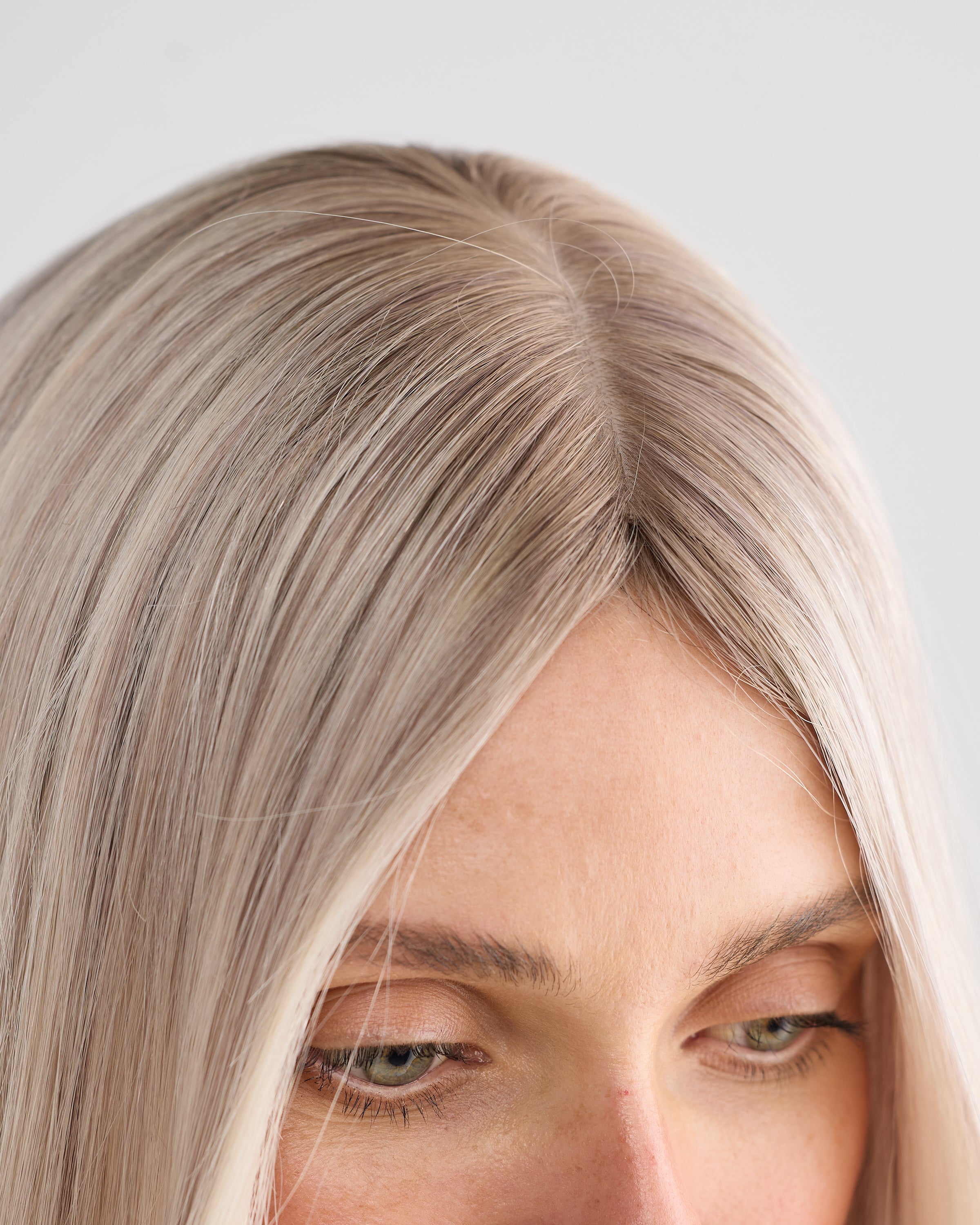 DIMENSIONAL SMOKEY SILVER  // TOPPER // 24 INCHES // 8x8 CAP