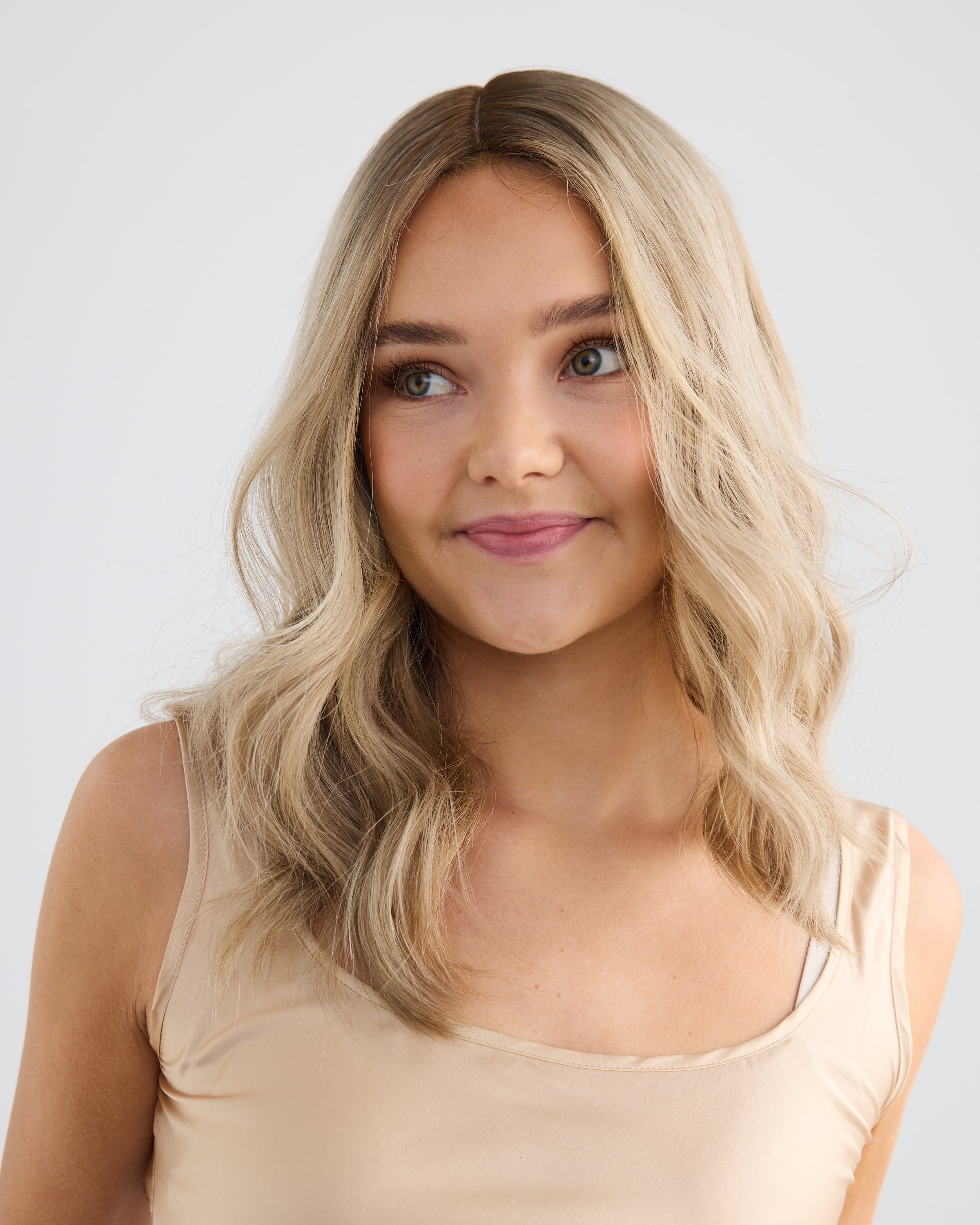 Vanilla Blonde // Lusta Silk Topper