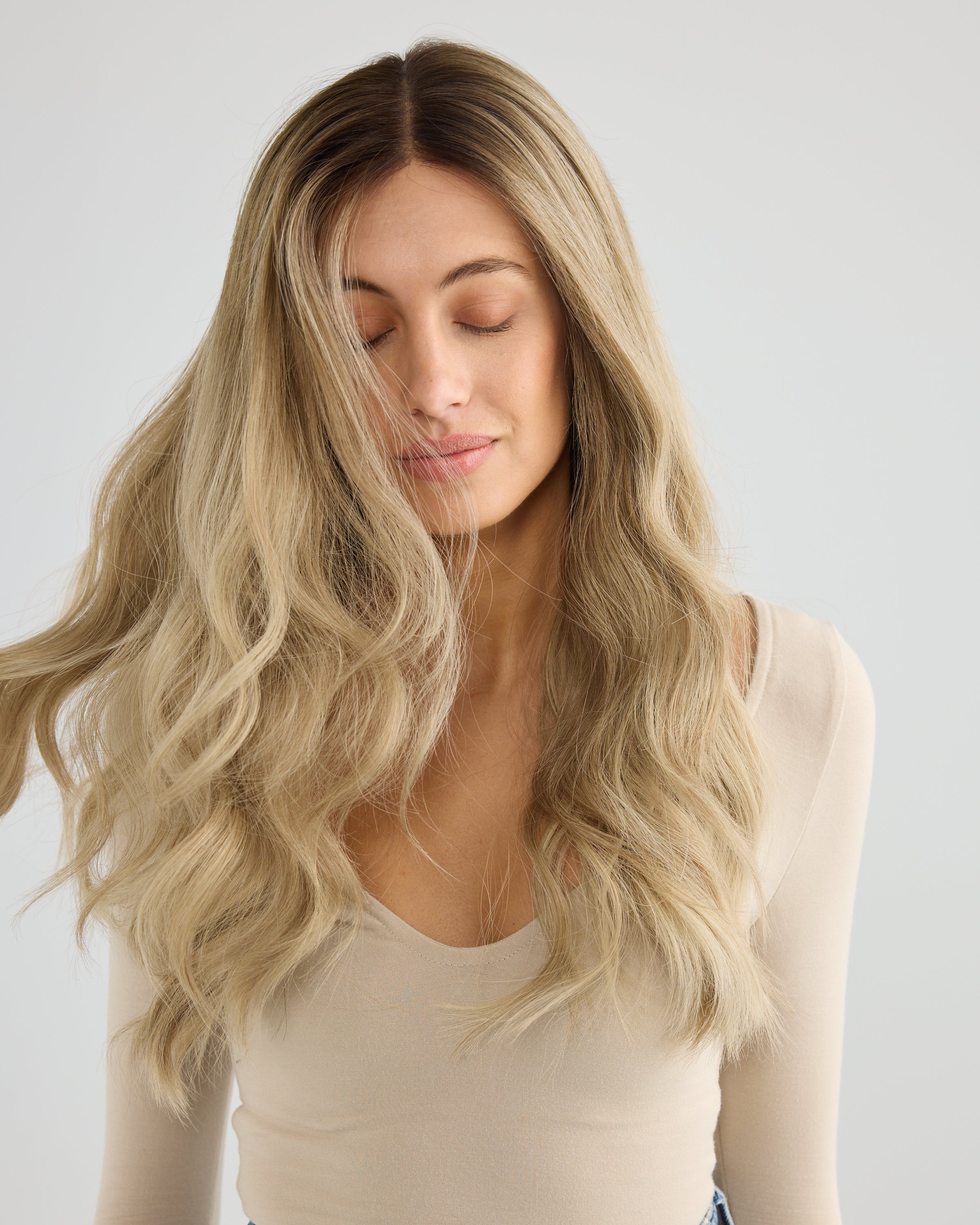 Dusty Blonde // The Lusta Lace Wig