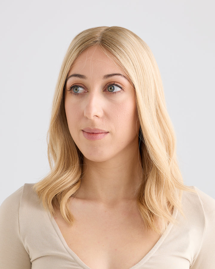 SOFT ROOTED BLONDE // GAME CHANGER WIG // 16 INCHES // S CAP