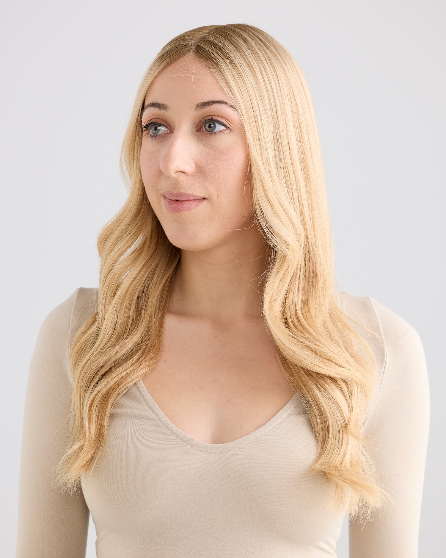 SOFT ROOTED BLONDE // GAME CHANGER WIG // 22 INCHES // M CAP