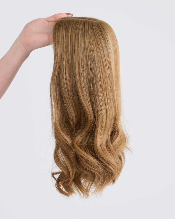 DIMENSIONAL DARK BLONDE // GAME CHANGER WIG // 16 INCHES // S CAP