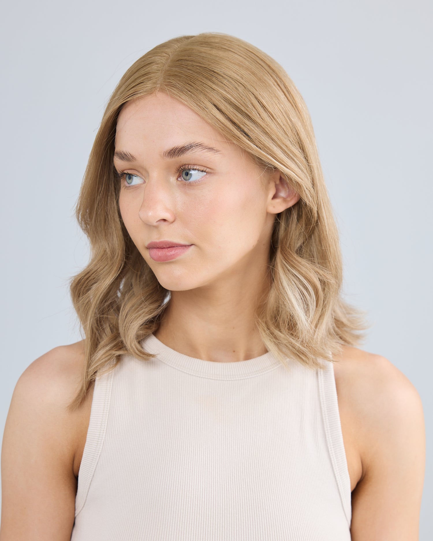 Second Chance // Soft Honey Blonde // M Cap // Luxe Wig // 15 Inches