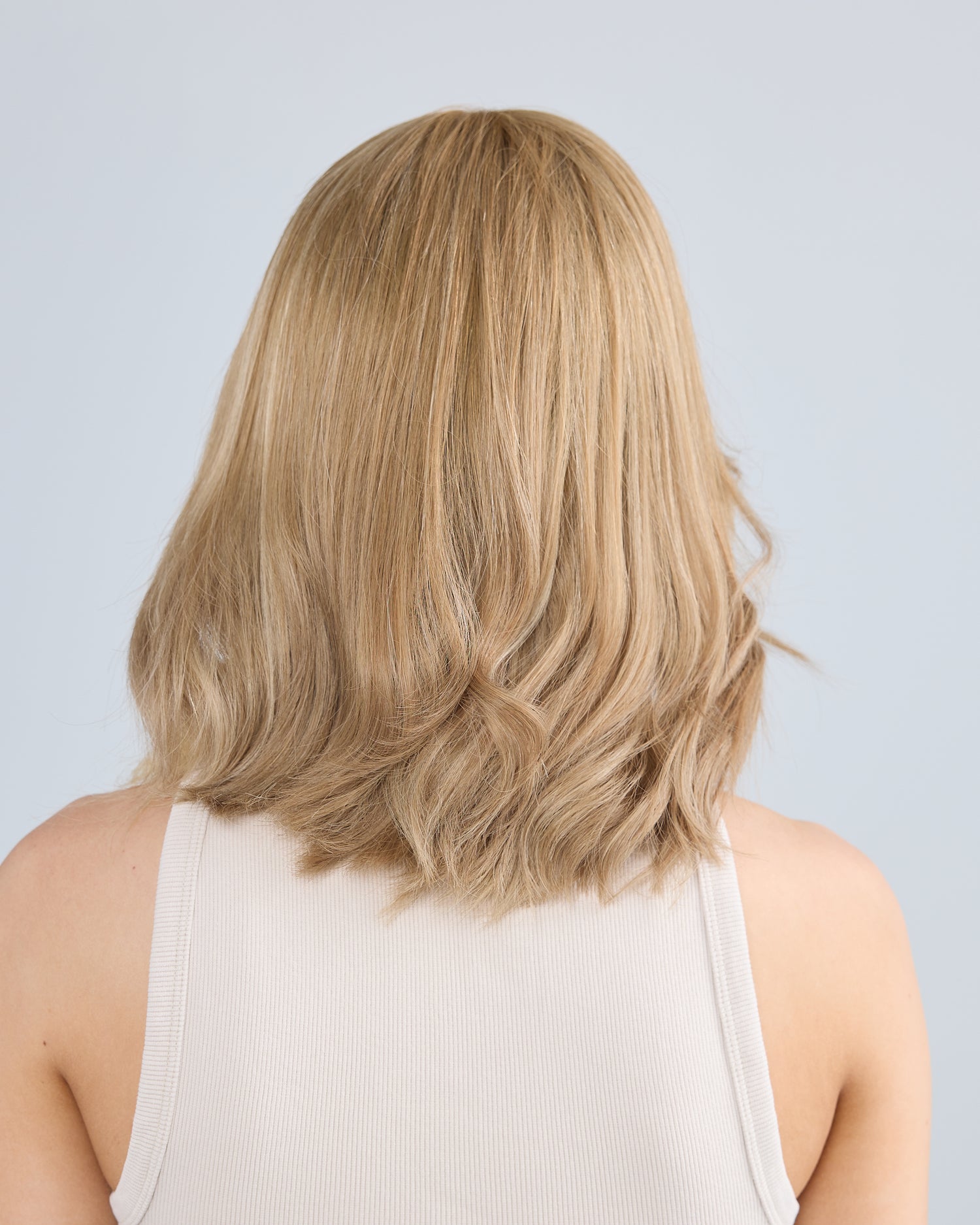 Second Chance // Soft Honey Blonde // M Cap // Luxe Wig // 15 Inches