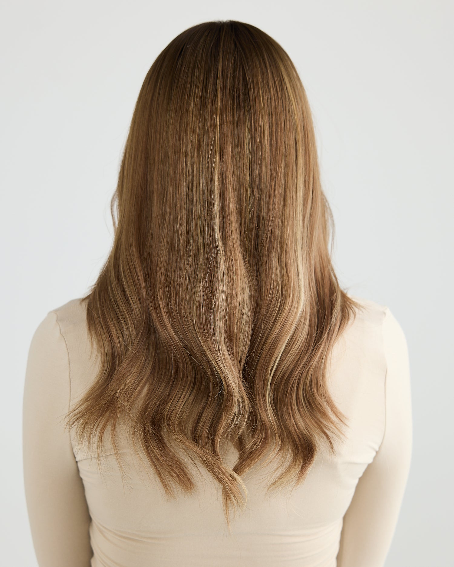 MOCHA BALAYAGE // GAME CHANGER WIG // 20 INCHES // M CAP