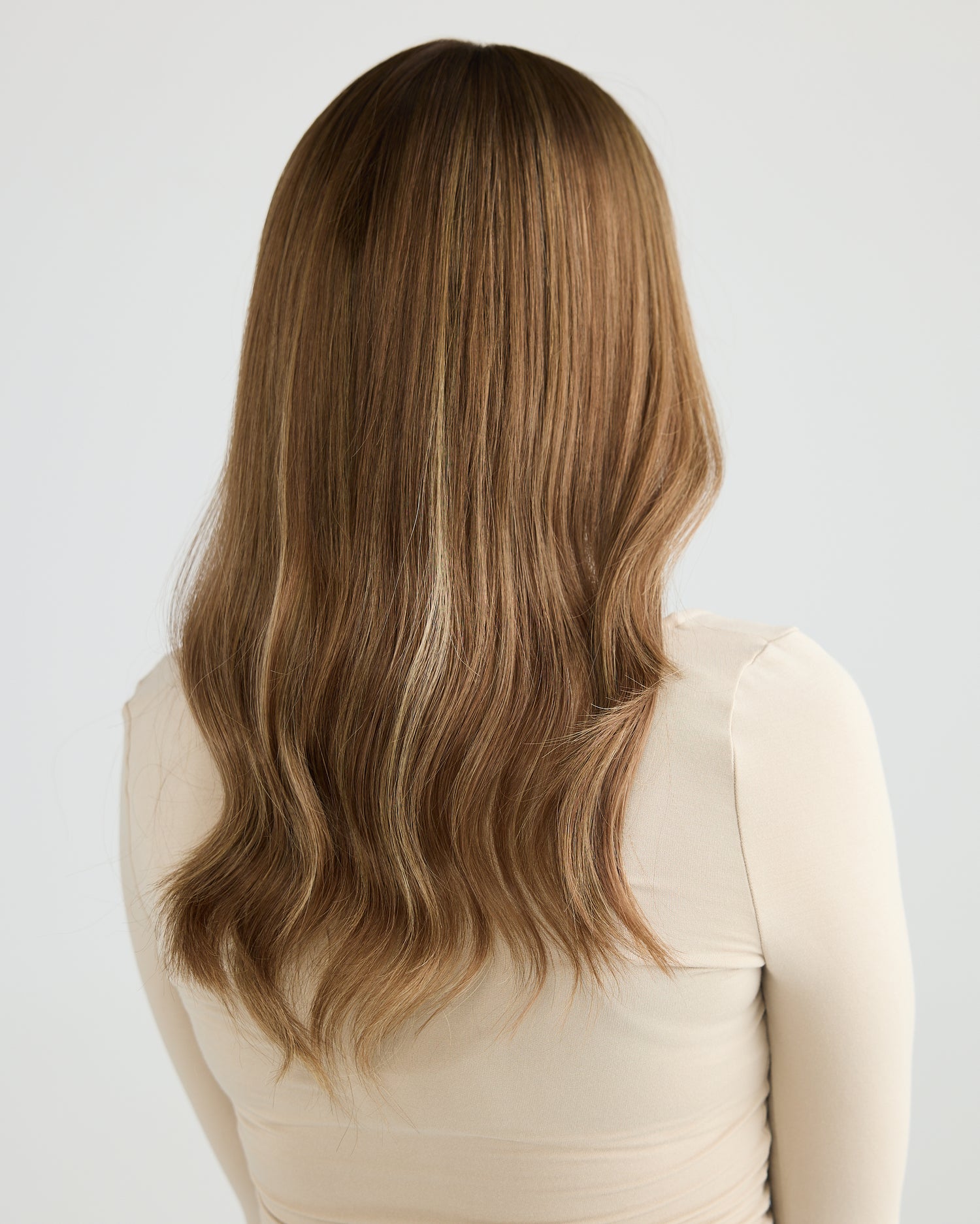 MOCHA BALAYAGE // GAME CHANGER WIG // 20 INCHES // M CAP