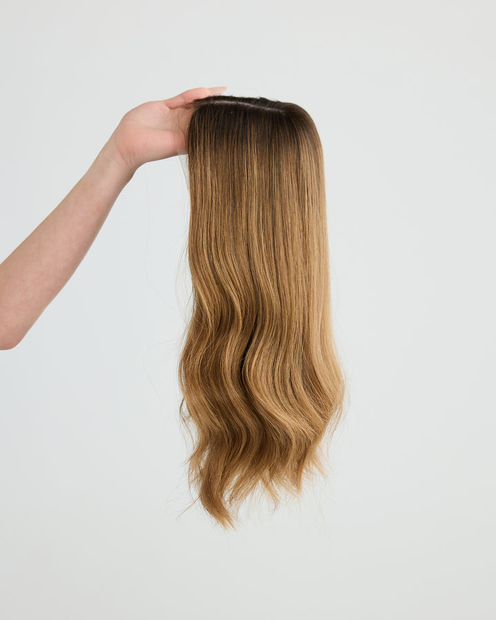 LIGHT CARAMEL BRUNETTE // GAME CHANGER WIG // 16 INCHES // S CAP