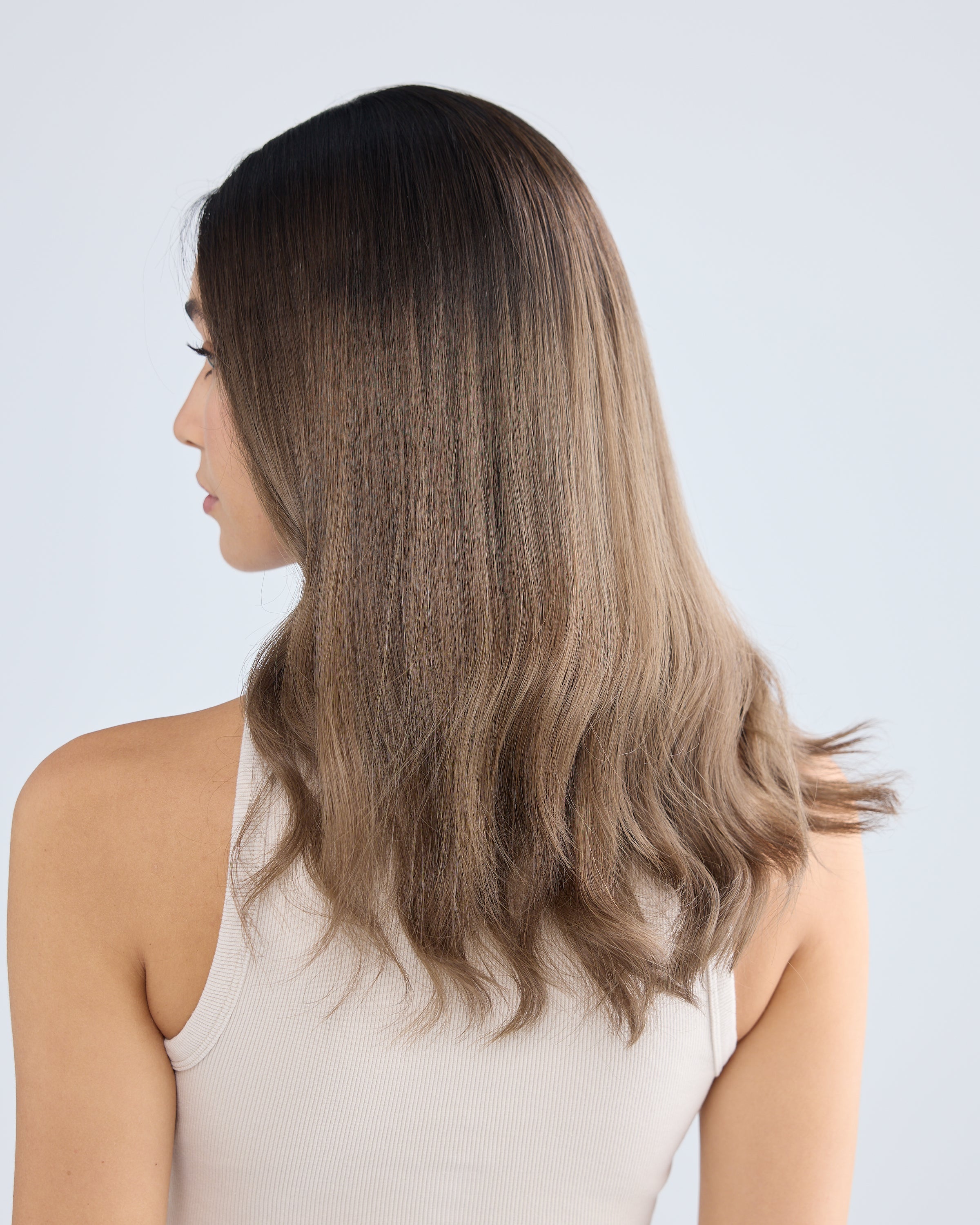 ASH BRUNETTE MELT // GAME CHANGER WIG // 20 INCHES // M CAP