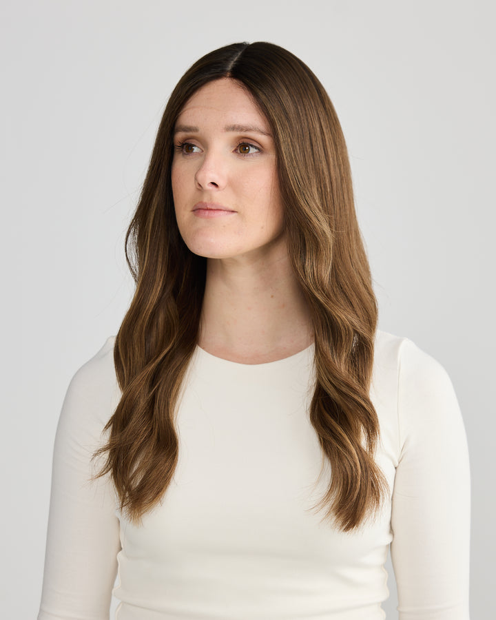 NEUTRAL BRUNETTE BALAYAGE // GAME CHANGER WIG // 22 INCHES // M CAP