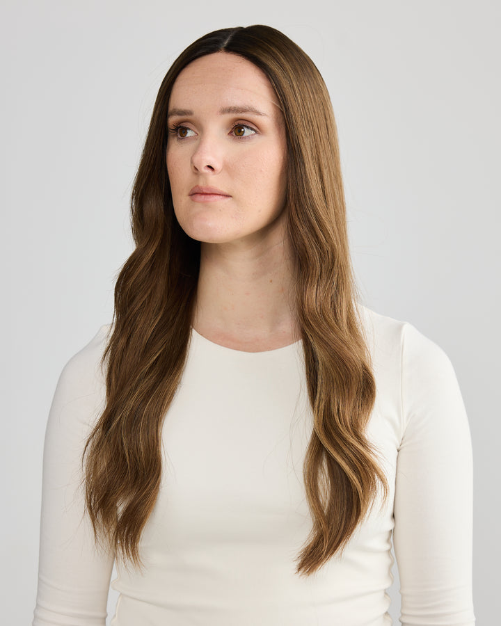 NEUTRAL BRUNETTE BALAYAGE // GAME CHANGER WIG // 24 INCHES // M CAP