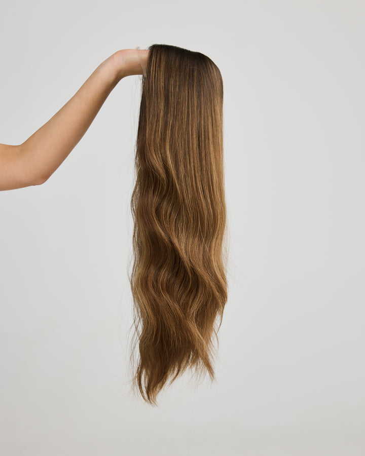 NEUTRAL BRUNETTE BALAYAGE // GAME CHANGER WIG // 24 INCHES // M CAP
