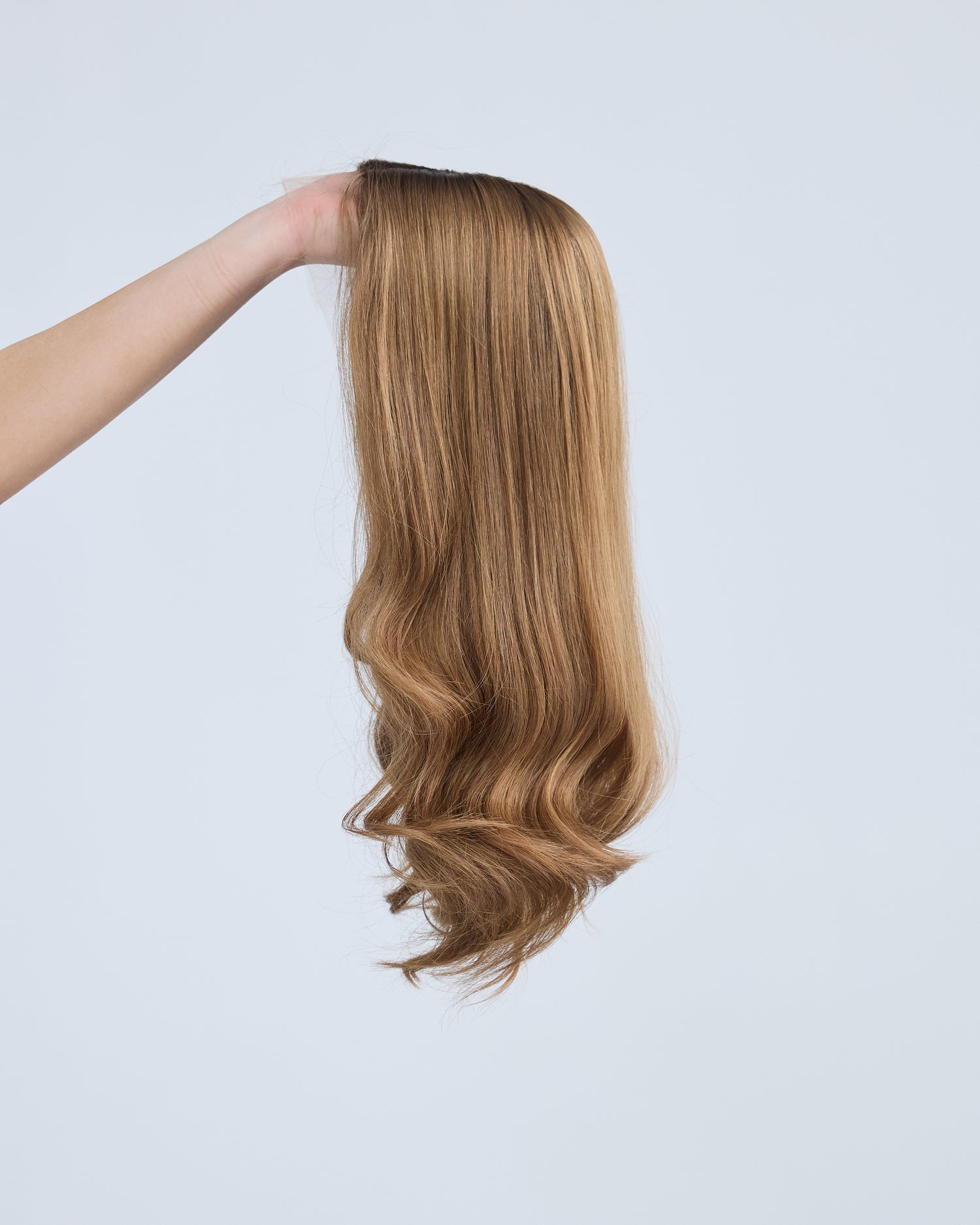 LIGHT HONEY BRUNETTE // GAME CHANGER WIG // 20 INCHES // M CAP