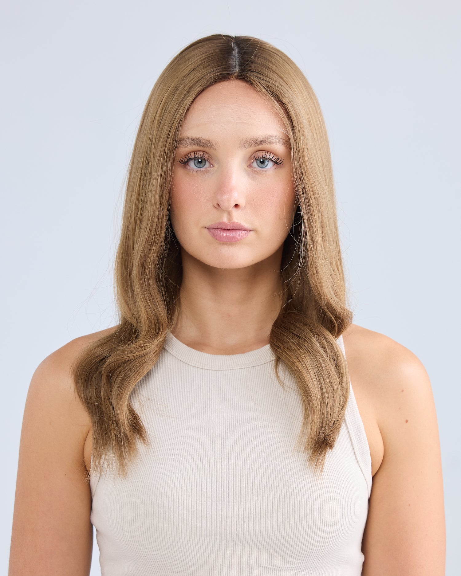 LIGHT HONEY BRUNETTE // GAME CHANGER WIG // 20 INCHES // M CAP