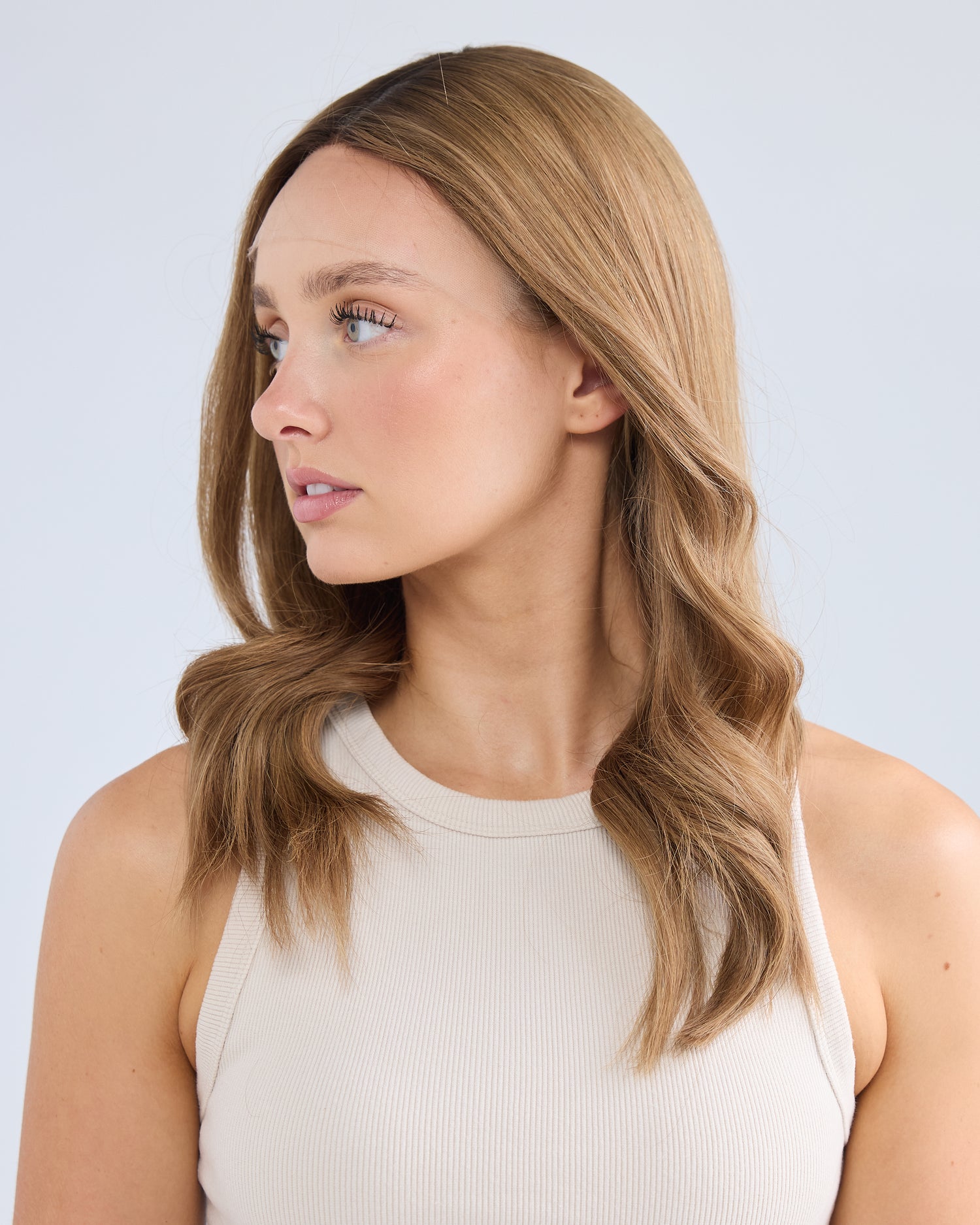 LIGHT HONEY BRUNETTE // GAME CHANGER WIG // 20 INCHES // M CAP