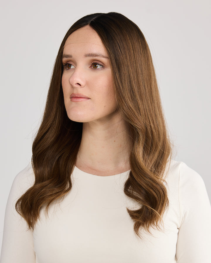 NEUTRAL BRUNETTE BALAYAGE // GAME CHANGER WIG // 20 INCHES // M CAP