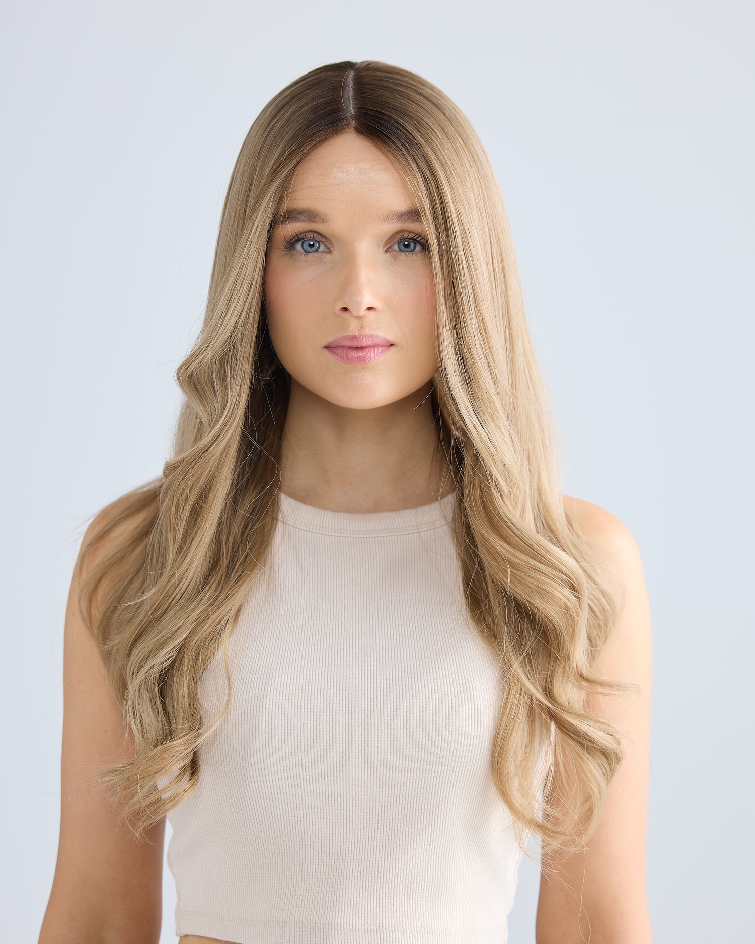 NEUTRAL BRONDE MELT // GAME CHANGER WIG // 24 INCHES // S CAP