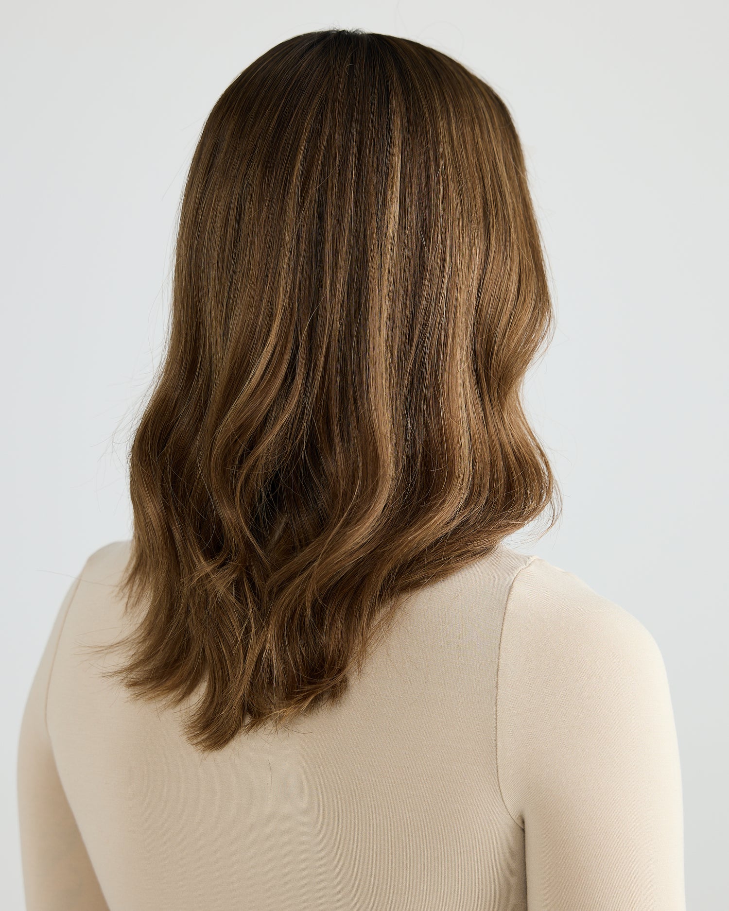 DREAMY BALAYAGE BRUNETTE // GAME CHANGER WIG // 16 INCHES // M CAP