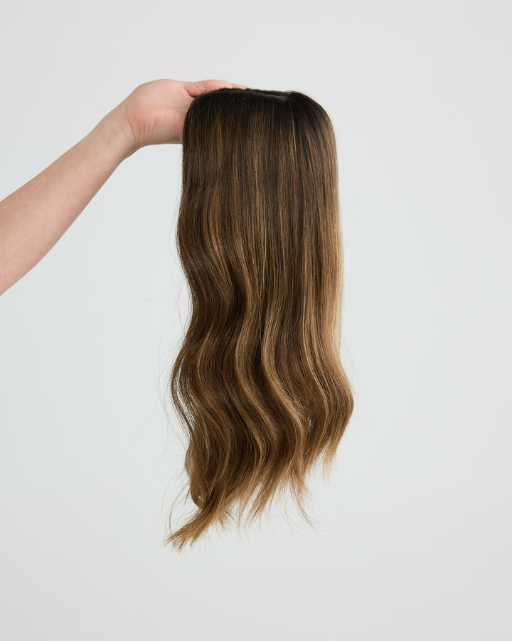DREAMY BALAYAGE BRUNETTE // GAME CHANGER WIG // 16 INCHES // M CAP
