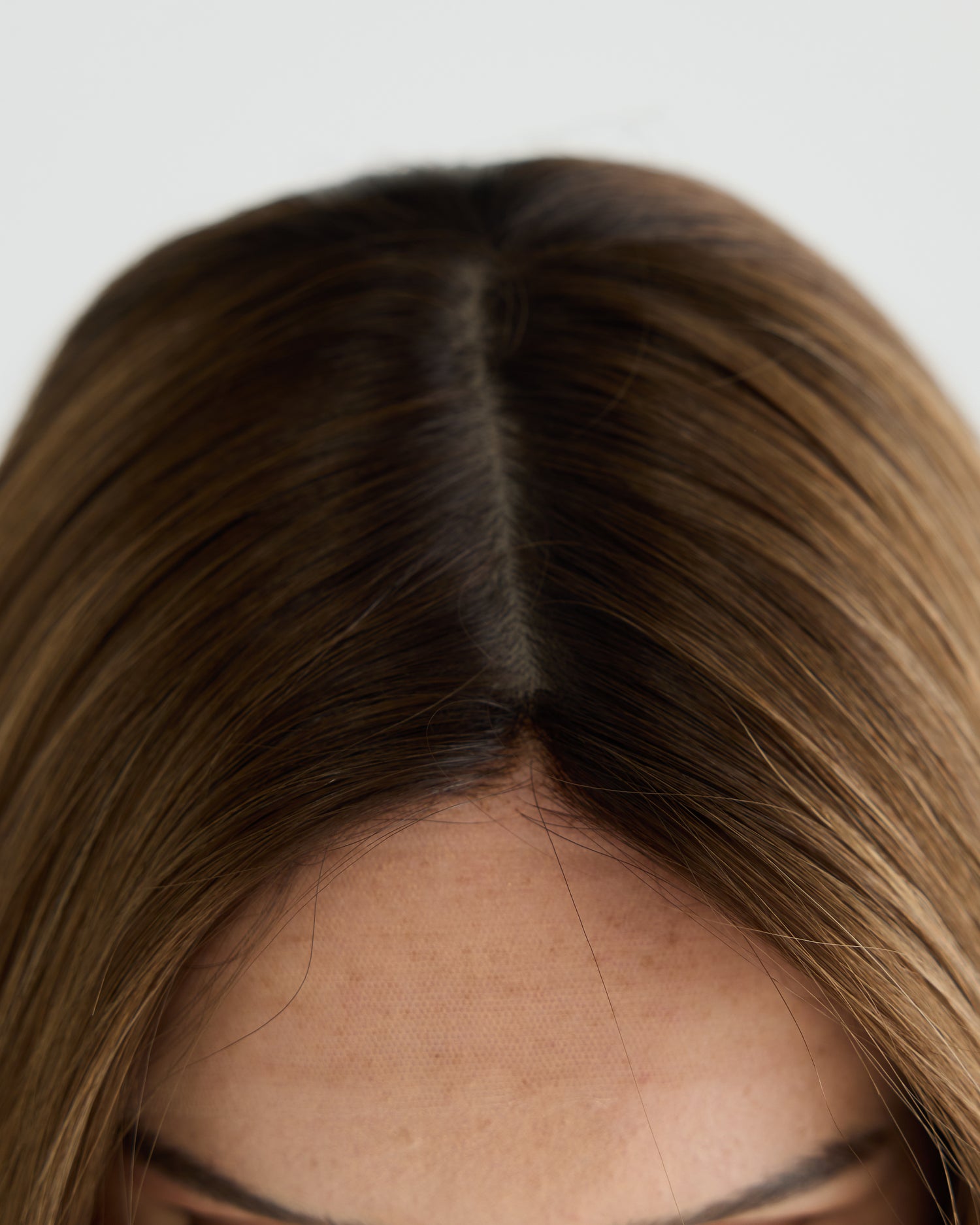 SOFT HAZELNUT BRUNETTE // GAME CHANGER WIG // 20 INCHES // M CAP